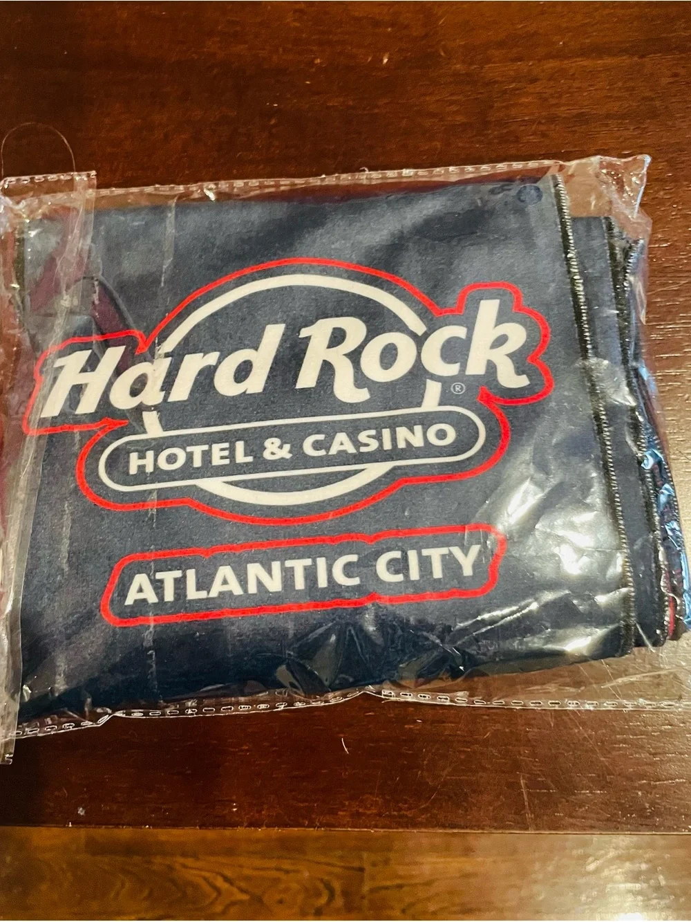 Hard Rock USA Soccer Scarf - Navy & Red